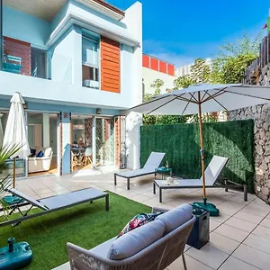 https://vibrant-townhouse-with-garden-communal-pool.tenerifehoteles.net